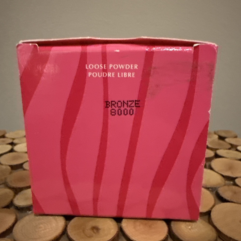 New In Box‎ Mary Kay Signature Loose Powder BRONZE #8000 NOS FLAW